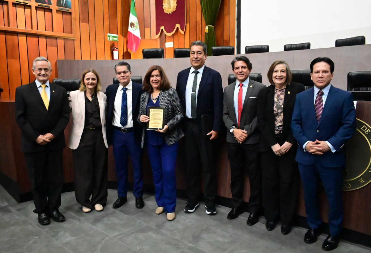 SALUD México tweet media