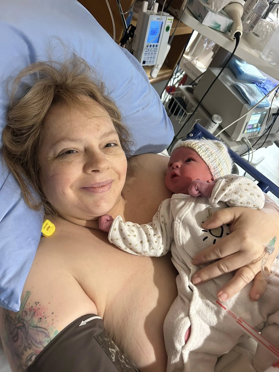 Surrogacy in Canada Online tweet media