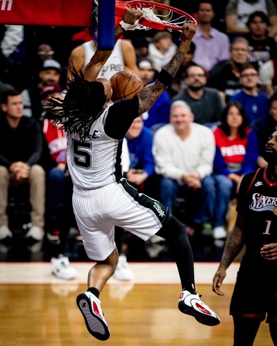 San Antonio Spurs tweet media