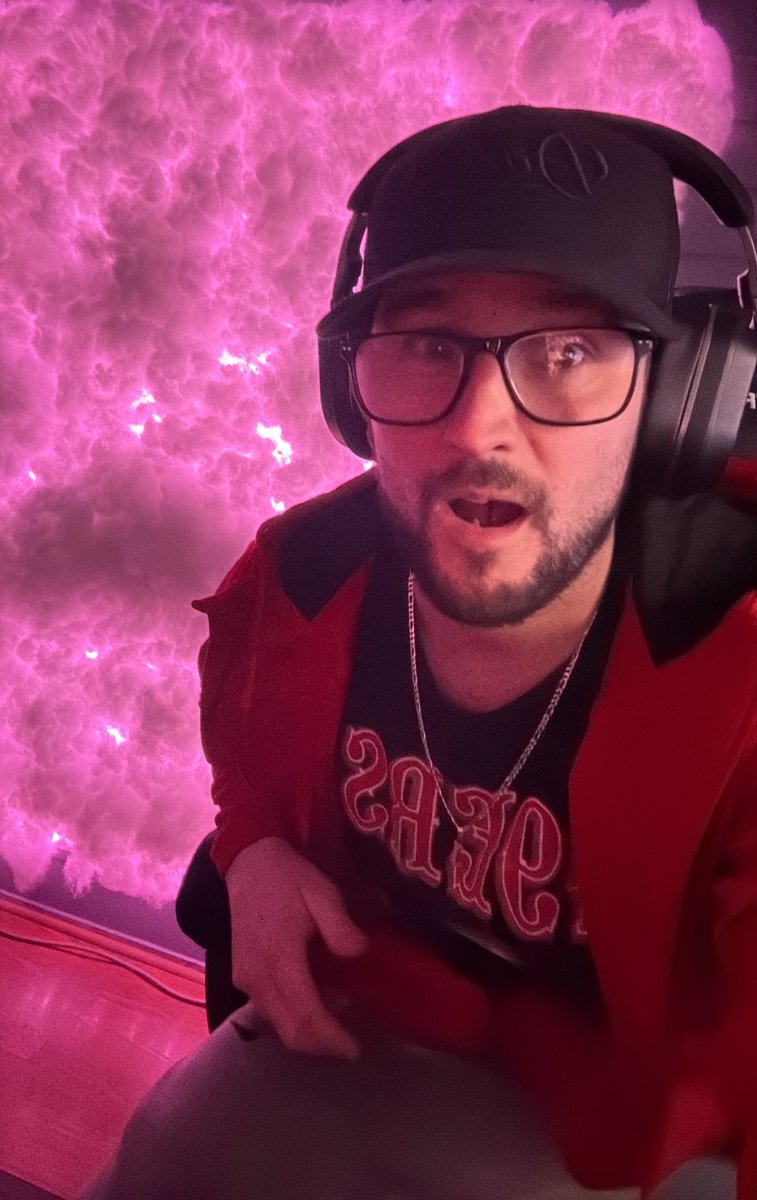 Daclapp3r tweet media