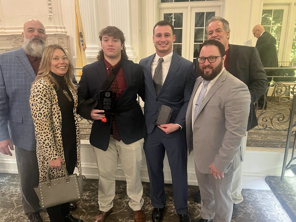 JFrantantoni's tweet photo. So proud of your high school career! Next stop MSU!! #TNT54🏈 https://t.co/jJZRGuV2Qk