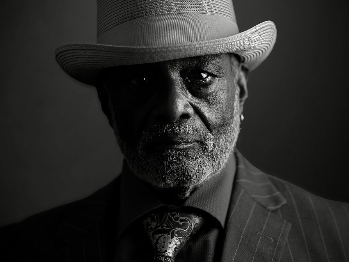 Kelly Kerr tweet media