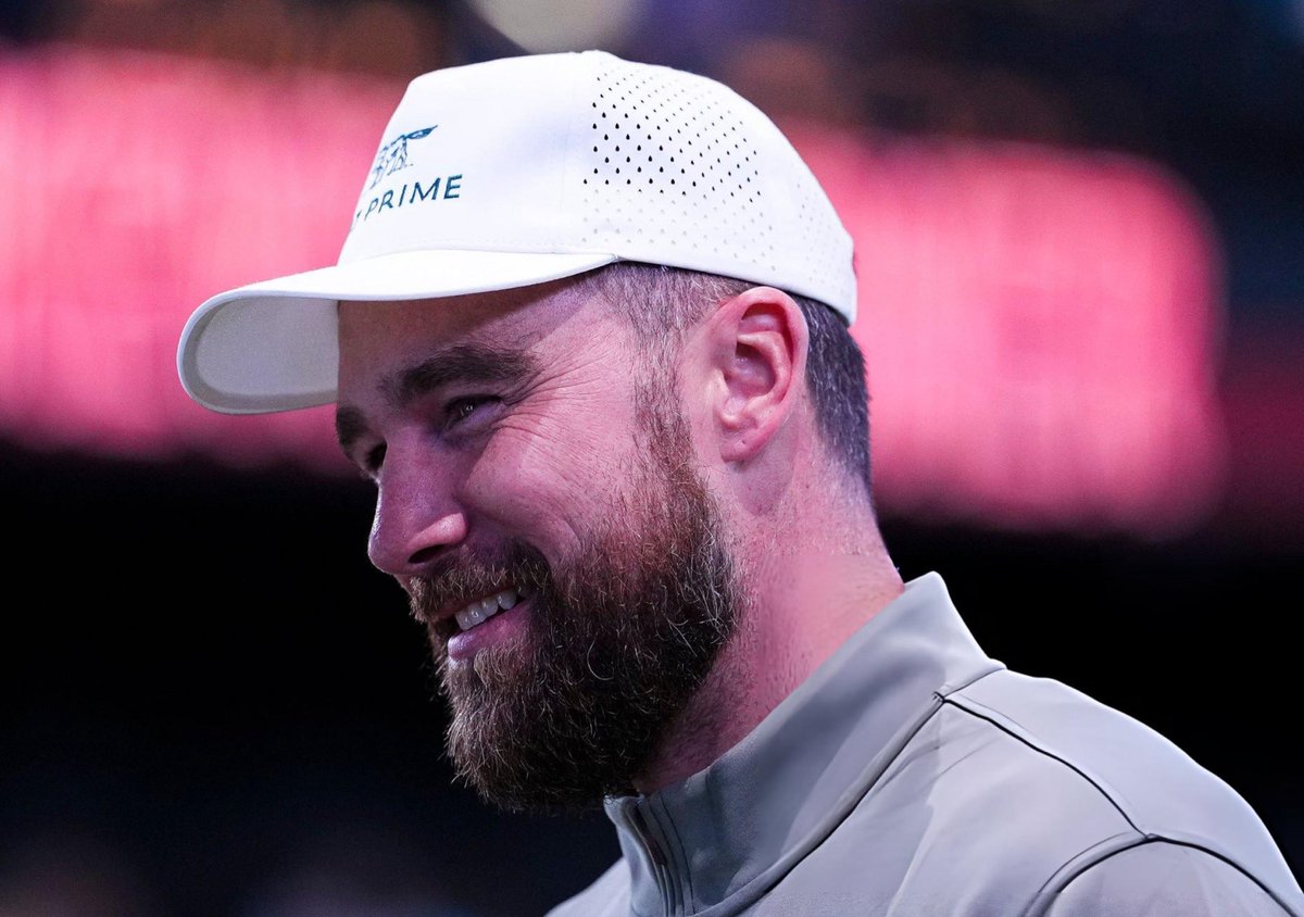 Fan Page | Travis Kelce tweet media