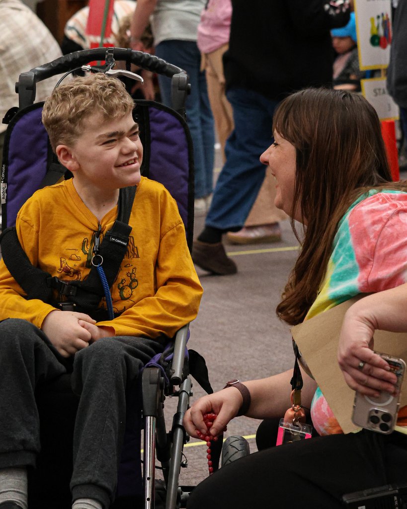 DavisSchools tweet media