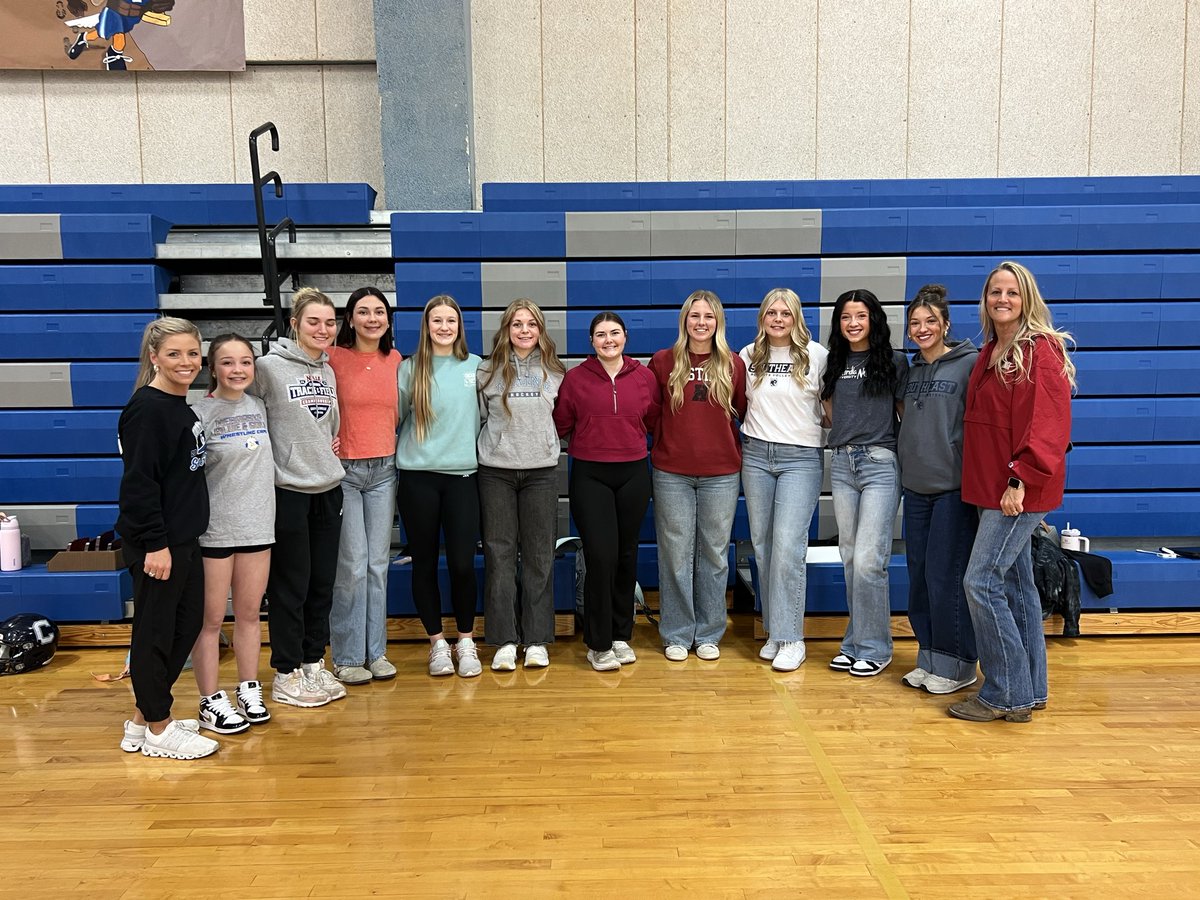 Hayley Ryan tweet media