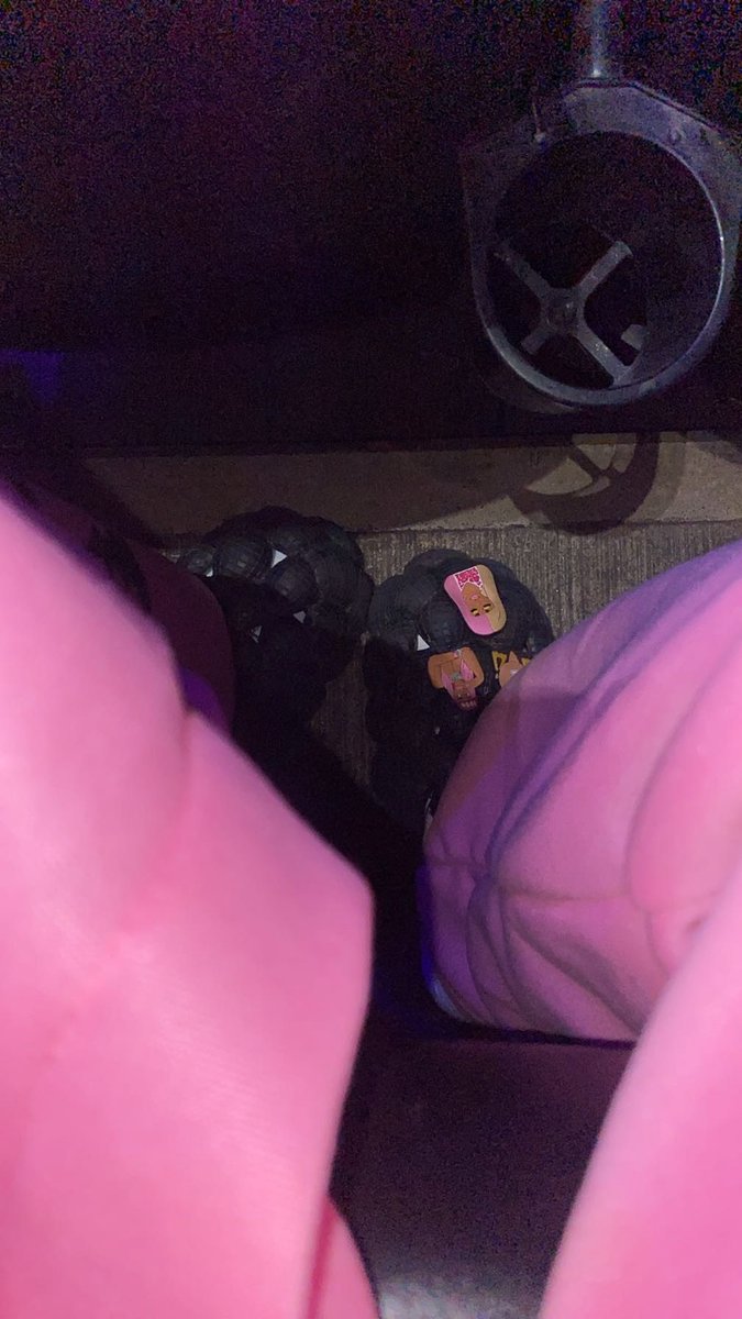 cookidbrayy's tweet photo. 2 years ago, today 🥹🎀🪐. 
#gagcitydenver #nickiminaj https://t.co/dyI2FzrIwo