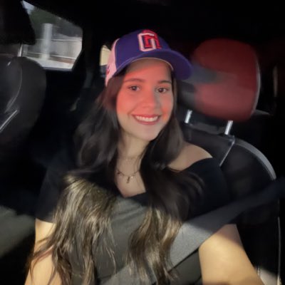 Michellealunaa's tweet photo. #NewProfilePic 🇩🇴♥️ https://t.co/z76osD9F0H