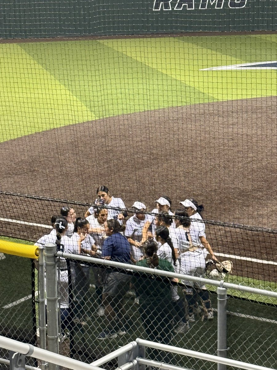 Abe Lozano tweet media