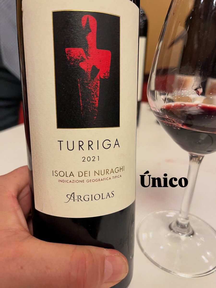 CHARLIEWINES's tweet photo. #iconwines found This gem From #Sardinia …. #turriga IGP From #argiolas Cannonau blend … at its best since 1988. Sip by sip of @ArgiolasWinery https://t.co/QrhoARCIxL
