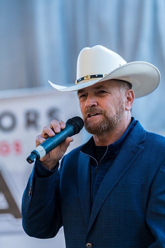 WellsJorda89710's tweet image. 🚨 MASSIVE UPSET IN TEXAS! 🚨 

**RINO Dan Crenshaw just got CRUSHED in the GOP primary—losing by DOUBLE DIGITS to America First warrior Steve Toth!**  

Eyepatch McCain is DONE. Texas voters said NO MORE to the establishment sellout.  

Big win for real conservatives! 🇺🇸🔥