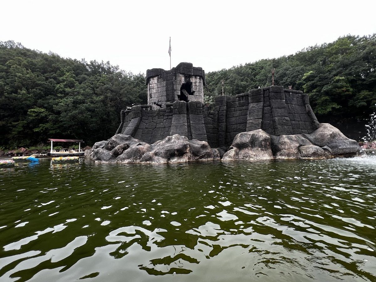 これ昔のやつも乗りたかったなぁ。早く知っておけばよかった。あの中