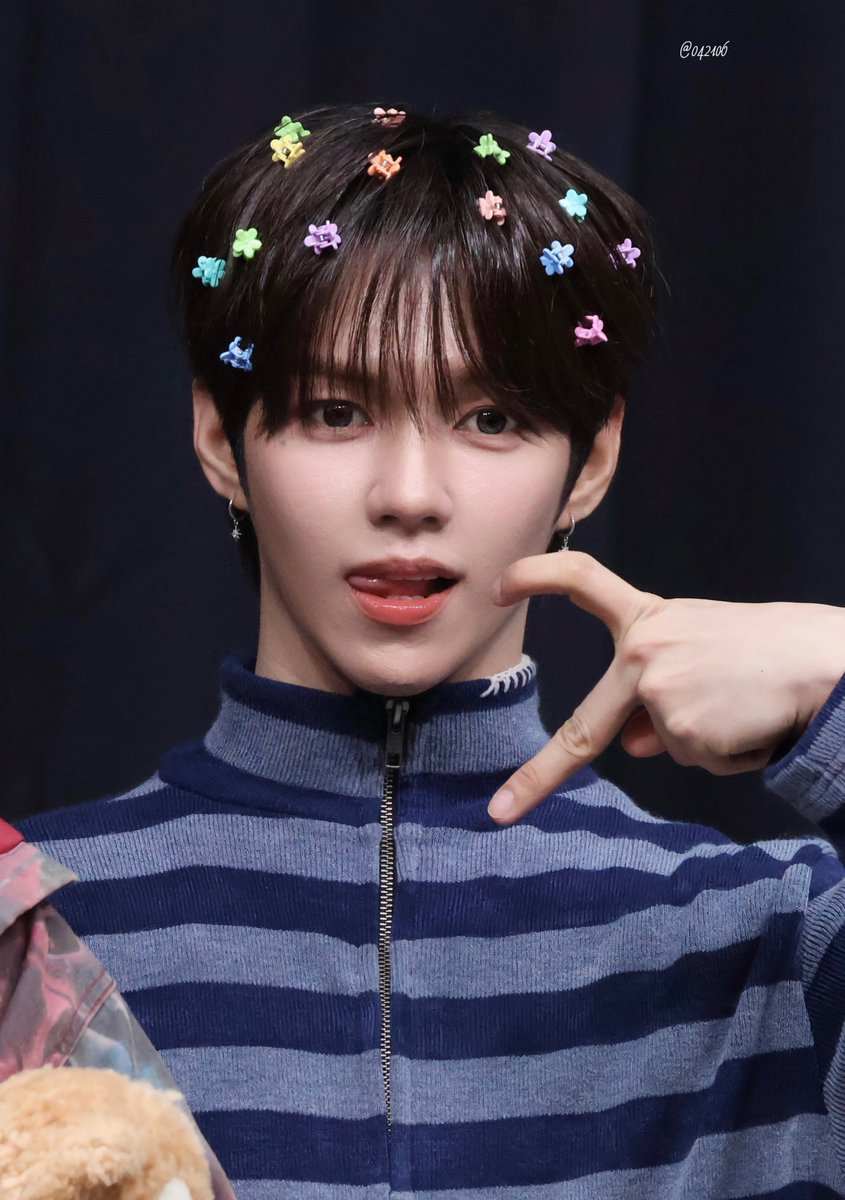 0421o6's tweet photo. 260302 kpop together

#AHOF #아홉 
#JL #제이엘 https://t.co/s1I3TygYPu