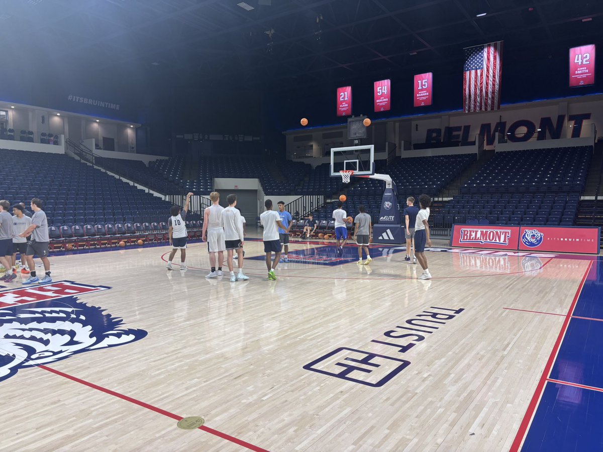 JPII Mens Basketball Team tweet media