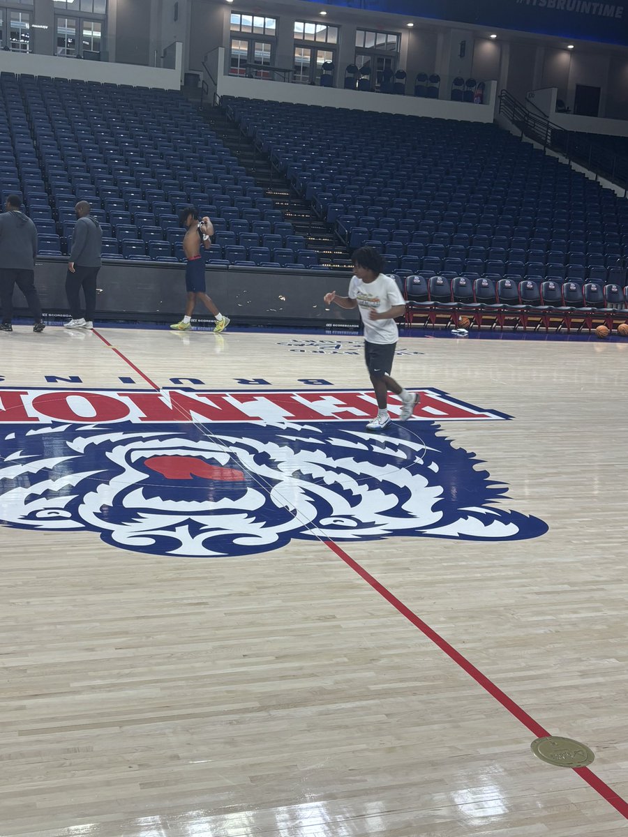 JPII Mens Basketball Team tweet media