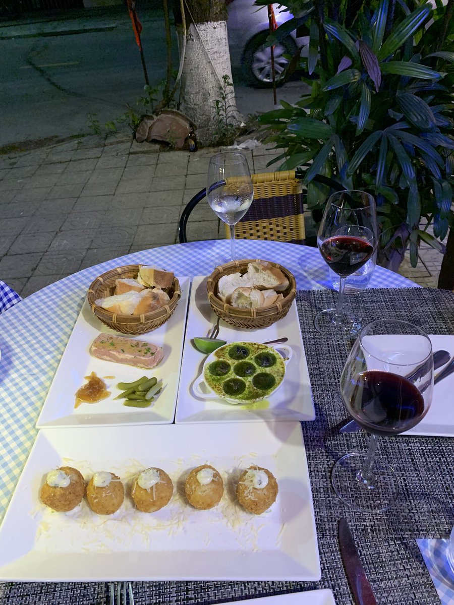 appeltaart34's tweet photo. @sobedominik Spend lot of time in Da Nang the past 2 years. It’s great for quality of life but you have to add 2 weeks BKK or KL every 2-3 months for shopping and amenities. Use grab for transport. Enjoy the 5 star beach resorts for getaways. Try the variety of restaurants. Book in advance https://t.co/Lk1DPR1JjI