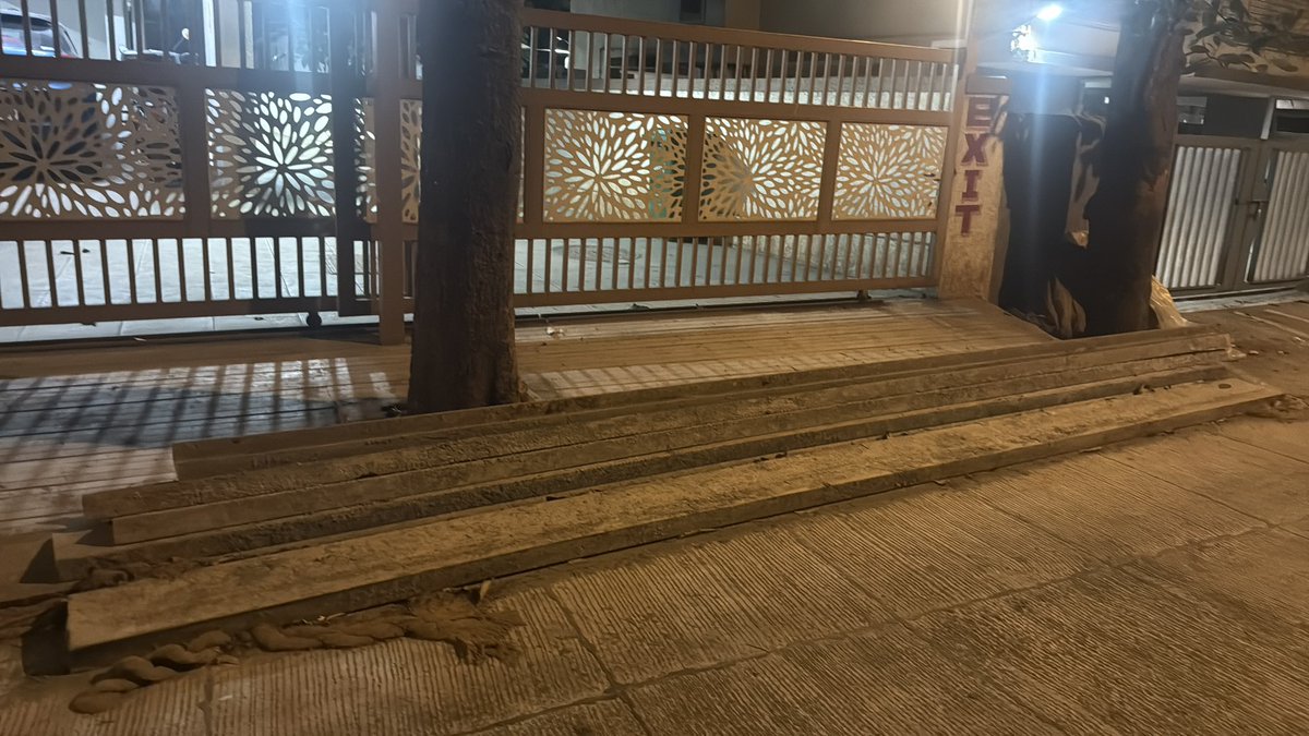 amitmulve's tweet photo. Serious safety concern at Shree Krishna Nagar, Road No. 11, Borivali East, Mumbai 400066.
Metal materials have been blocking 2 building gates for almost 1 month.
Fire brigade &amp; ambulance access completely obstructed.
Multiple complaints made but no action taken. https://t.co/Kkjvbtbli4