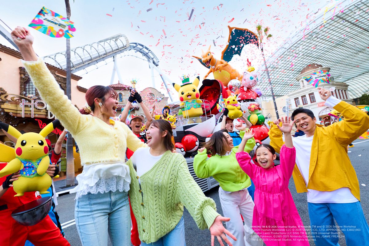 USJ_Official's tweet photo. 🌎🎉本日ついに！USJ 25周年が開幕🎉🌎

✨Discover U!!!
✨知らないジブンが騒ぎ出す

25周年だけの特別な体験が盛りだくさん🔥

クルーも旗を振って笑顔でお出迎え、
お祝いムード全開でスタートしました🌈

さぁ、あらゆる感情がバクハツする祝祭へ‼
https://t.co/Z2mQEHmpeh https://t.co/KWD4SU66hw