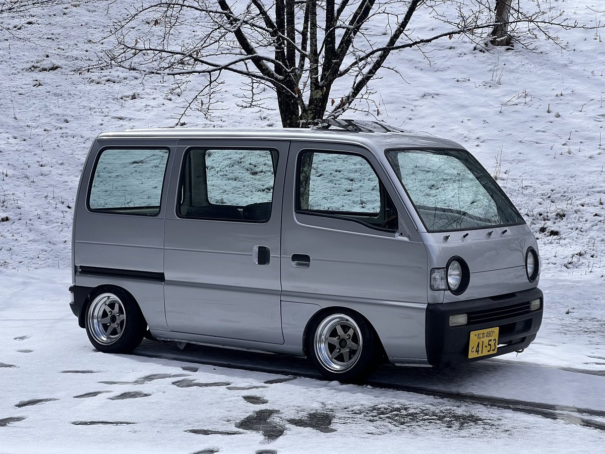 なかこー tweet media