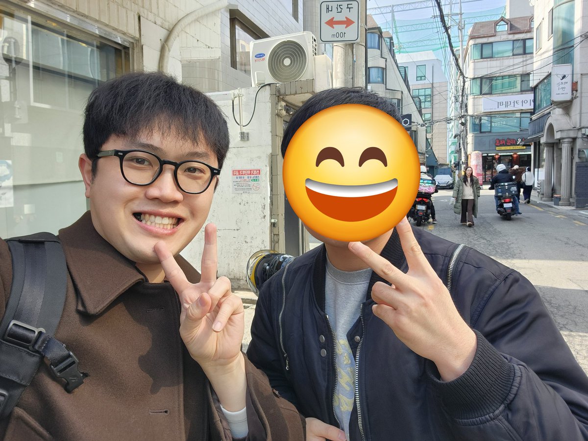 마실나간겸 킨카가서 라멘 스윽 먹는데 우연히 만난 웅성님ㅋㅋㅋ
머쉬룸시오 맛나게 먹고 좋은 경험한 날입니답