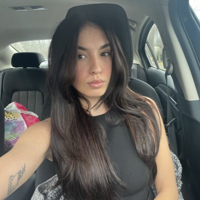 Lexlovely26's tweet photo. #NewProfilePic https://t.co/R4c7L636s9