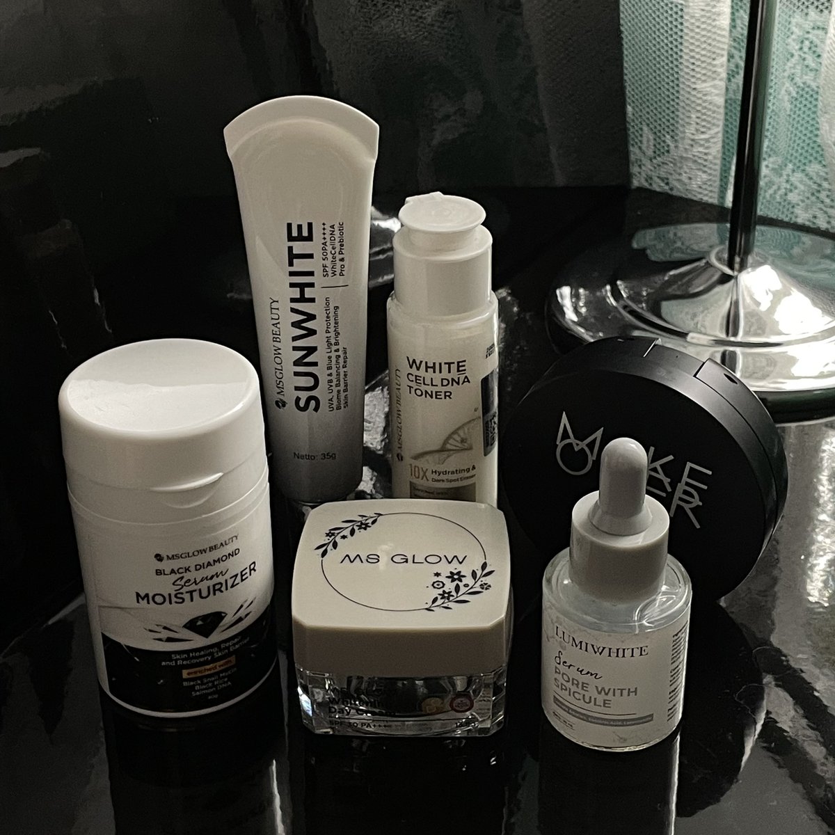 It’s pisces season! 🥳💖
Giveaway kali ini ada skincare &amp; cushion worth to 450k

Syaratnya:
• Follow instagram.com/ditaayuanitaa &amp; tiktok.com/@ditaayuanitaa
• Selalu aktif di setiap postingan aku
• Drop username dan domisili untuk aku cek

GOODLUCK 🔥 
(ongkir pemenang aku tanggung)