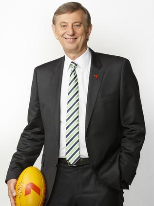 StephenWhite83's tweet photo. Vale Dennis Cometti, the absolute commentary GOAT #MadeinWA https://t.co/QDg1lKjrBc
