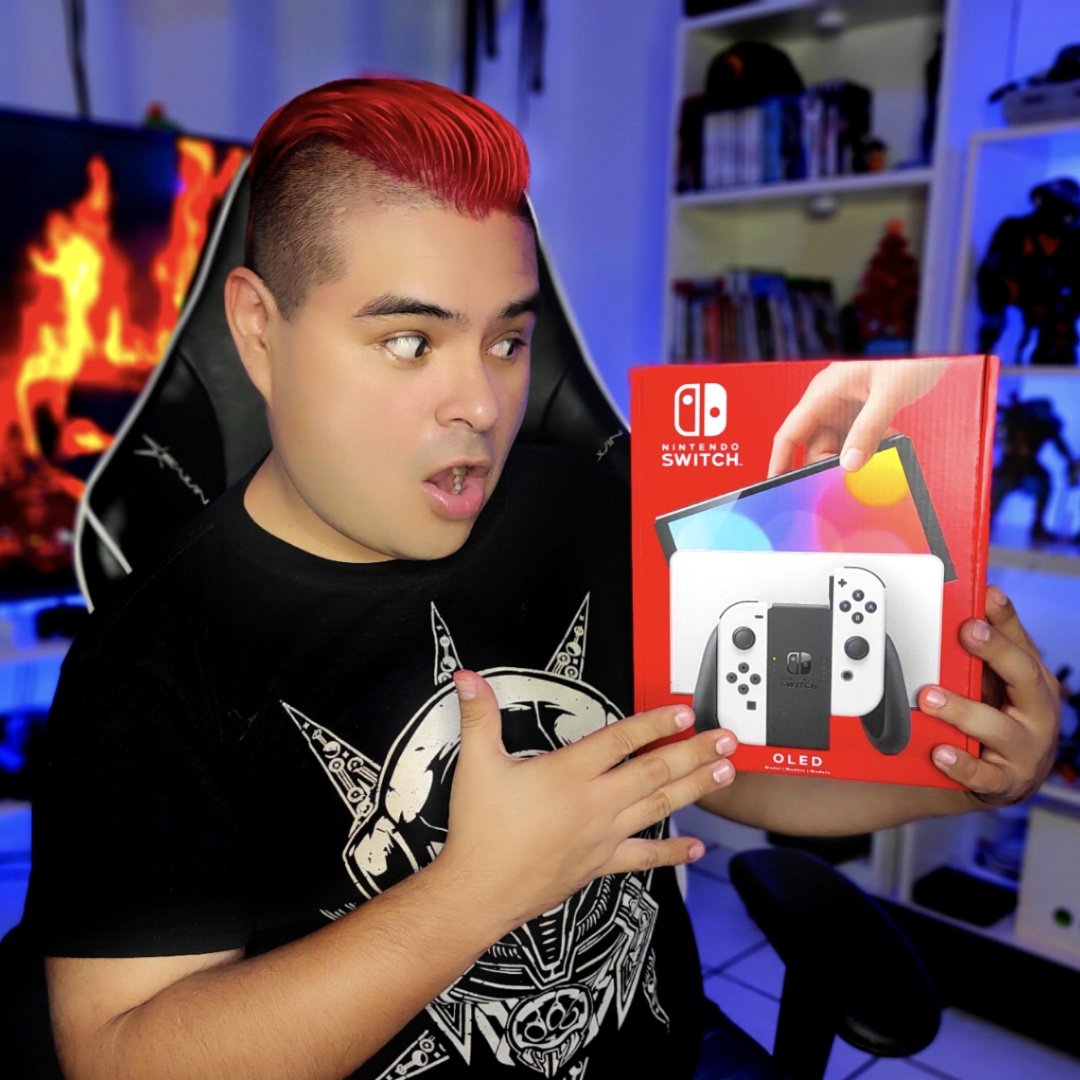 SEGUNELGEORGE's tweet photo. Muchos hoy se unen por moda ; pero somos pocos los que apoyamos a @NintendoLatam con #NintendoSwitch desde el principio , sabiendo que sería un exito. 9 años ya , desde que comenzó mi canal. Y hoy , 148,000 suscriptores después ; puedo decir que Switchi me ha cambiado la vida!😀 https://t.co/qCJfyXH4Mv