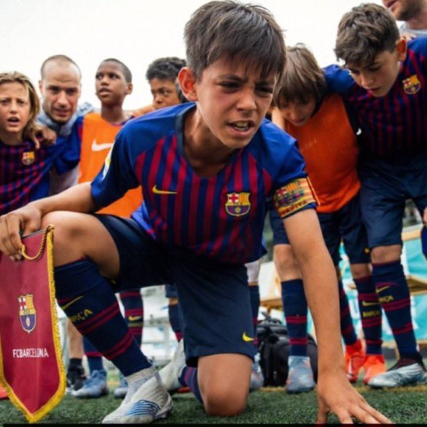 totalBarca's tweet photo. Not his first rodeo. https://t.co/9uFfEtdjtS