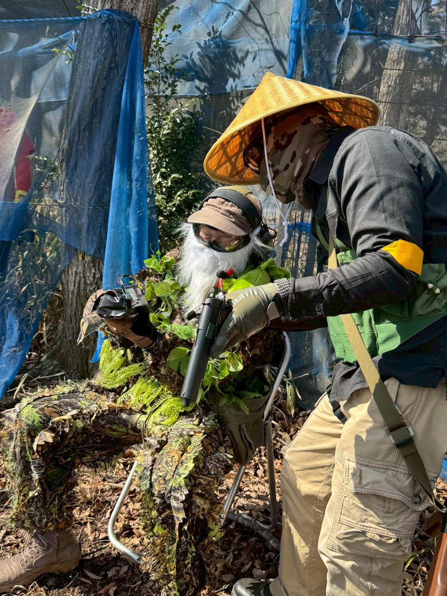 八九式 tweet media