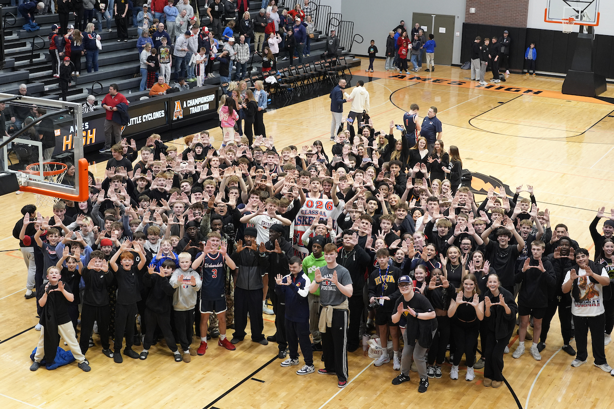 Urbandale J-Hawks tweet media