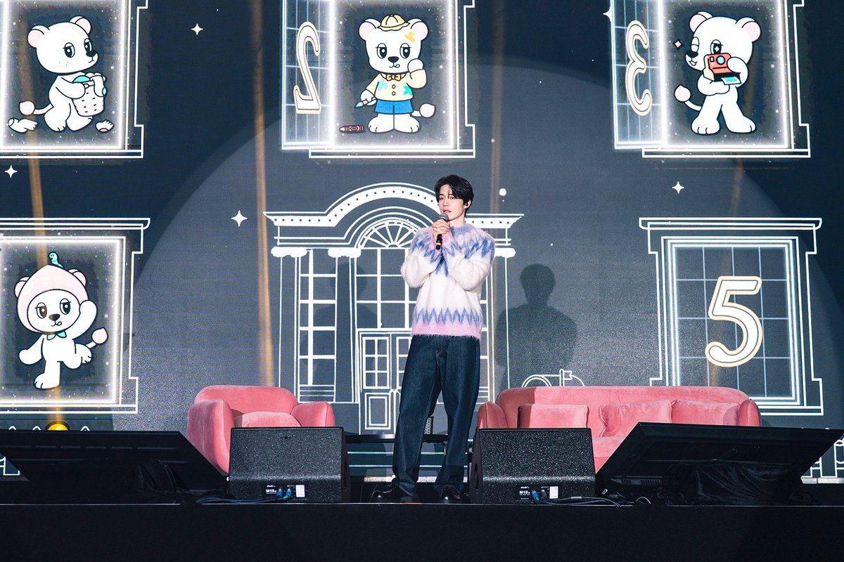 [#NEWS]
이동욱, 욱동이 껴안고 침대에..팬미팅 투어 추가 포스터 공개
📰 naver.me/xxoPfHWo

#이동욱 #LeeDongWook
#FanmeetingTour #MySweetHome