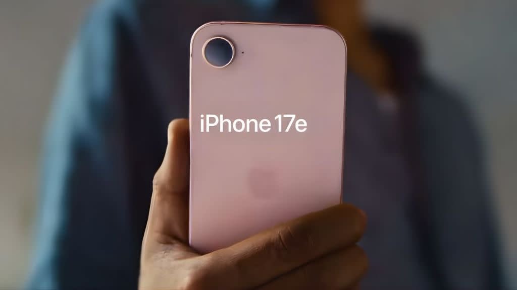 TechWAaron's tweet photo. 🚨 New iPhone 17e is here! 🚨

All the power of the iPhone 17, for a fraction of the price.

- 256 GB starting storage
- Ceramic Shield 2 for ultimate durability
- MagSafe charging
- 48 MP Fusion camera

#iPhone17e #Apple https://t.co/Bg12b0rgs0