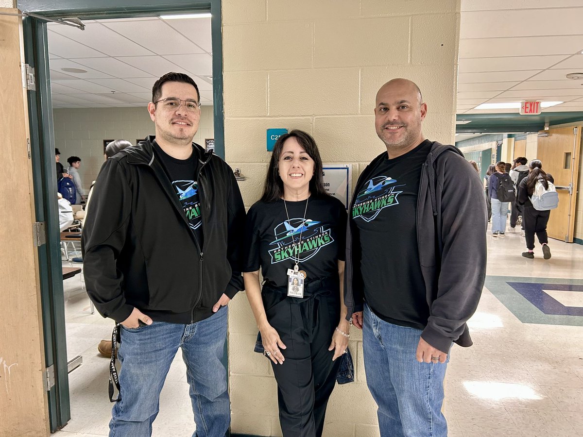 Today I’m twining with my Algebros for Math Spirit Week! #SkyhawkPride #MedinasMarvels
