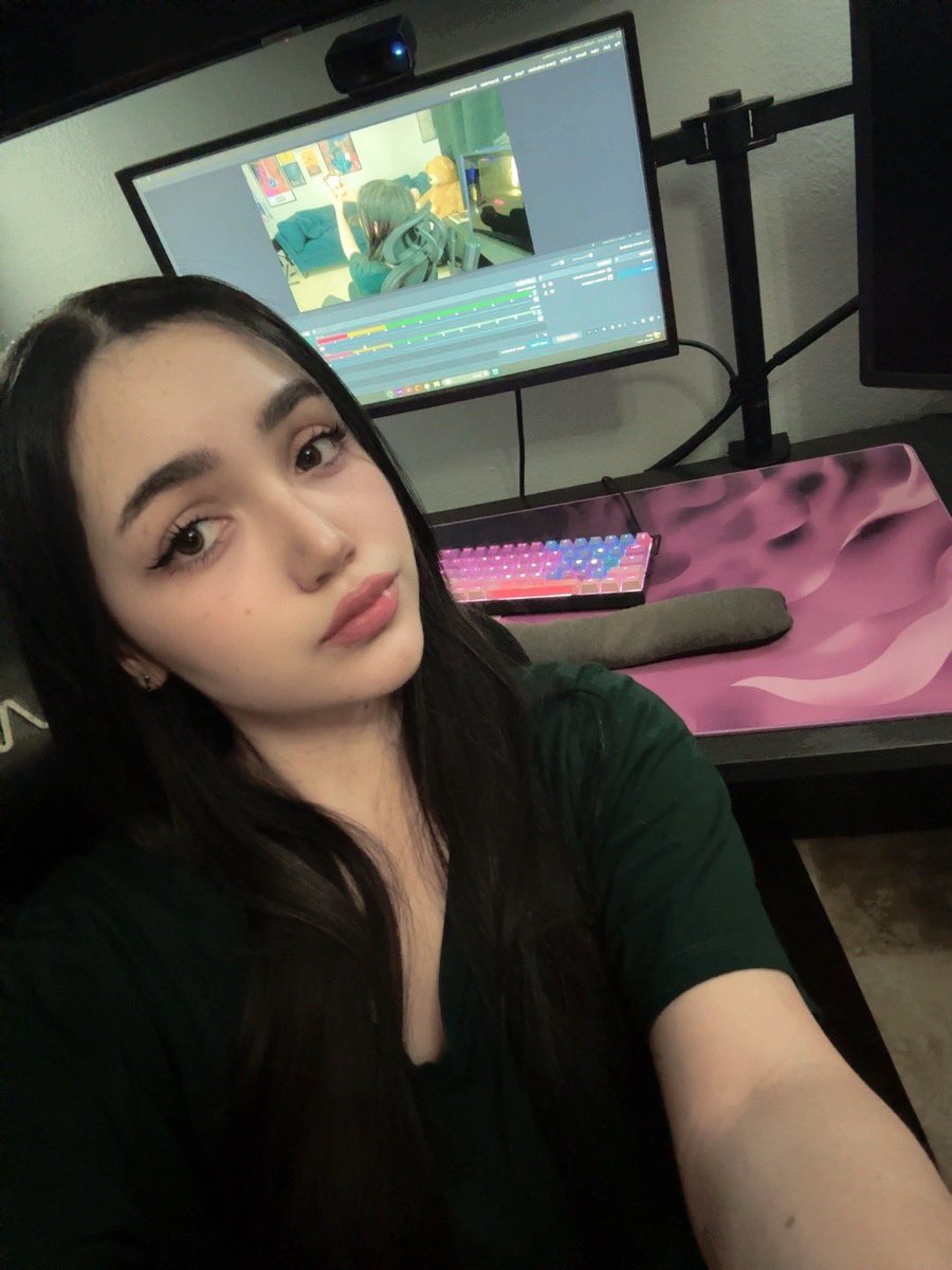 Starlight 💫 (twitch.tv/x0starlight) tweet media