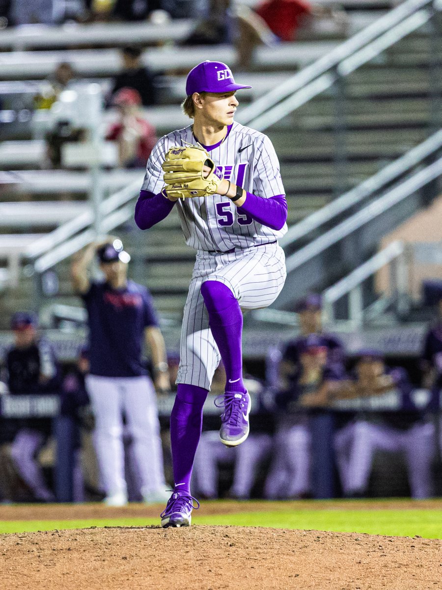 GCU_Baseball's tweet photo. Six. Straight. Strikeouts. 👀

@NicholasRobb3's strikeout streak ends with a groundout to end the sixth.

Knotted at 4-4 through six in Tucson. https://t.co/Joc8207snh