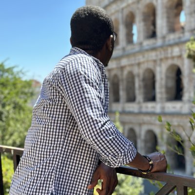 luc_dalmas's tweet photo. #NouvellePhotoDeProfil https://t.co/ZgoGr8BAnt