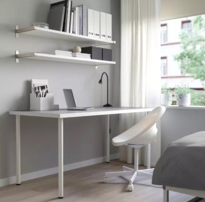 𓏔 ♡︎ โต๊ะ ลินมูน LINNMON

SIZE : 100*60
PRICE : 989฿ รวมค่าจัดส่ง

#IKEA #รับหิ้วikea #รับหิ้วอีเกีย #รับหิ้วอิเกีย