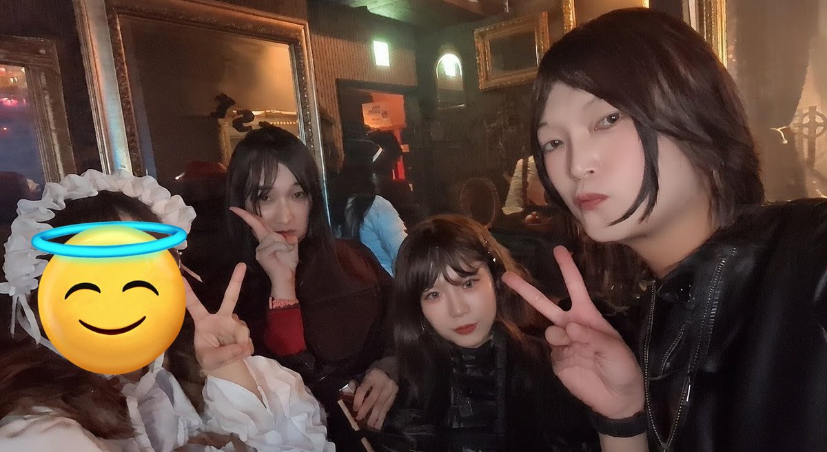 【さゆ抹茶さん】※画像左端
DJさんなのに、DJさんっぽくない雰囲気の方でした。ただ、DJしてる姿がめちゃくちゃカッコよかったし、選曲がツボすぎてフロアがブチ上がってました🥳衣装屋さんでもあり、この日の服も自作だったとか😳天才すぎ🥹またノラせてください😎🤙
foriio.com/sym