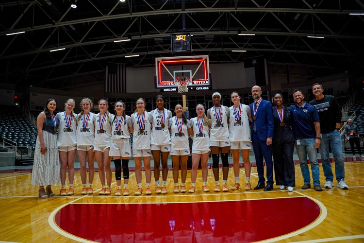 WalnutGroveHS's tweet photo. State Semifinalists! 🏀
Our Wildcats battled all the way to the state semifinals, and while tonight ended in a tough loss, the pride we feel for this team is immeasurable. So much passion, determination, and unforgettable moments this season. @ProsperISD #TogetherWeChampion https://t.co/Xiq2bGqKHr