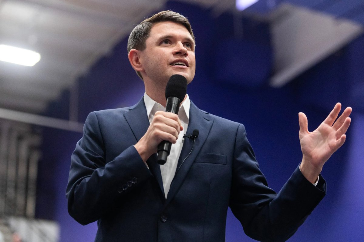 Republicans against Trump tweet media