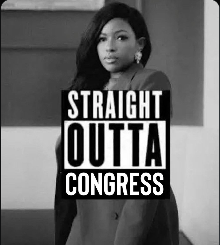 ALoner's tweet photo. @TomiLahren https://t.co/IGpU2hY4lE