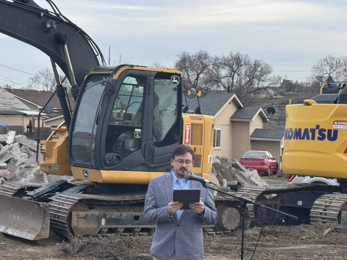 Representative Greg Smith tweet media