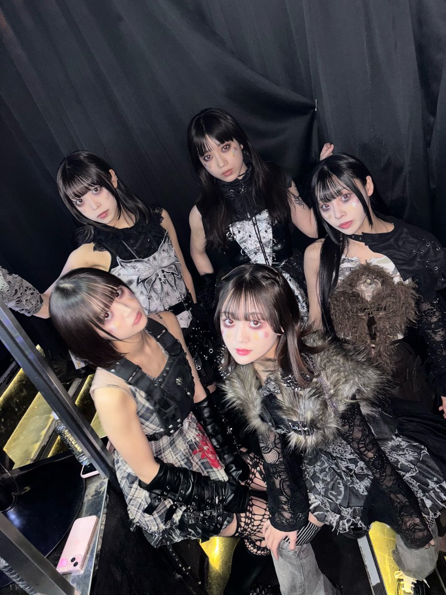 SITUASION tweet media