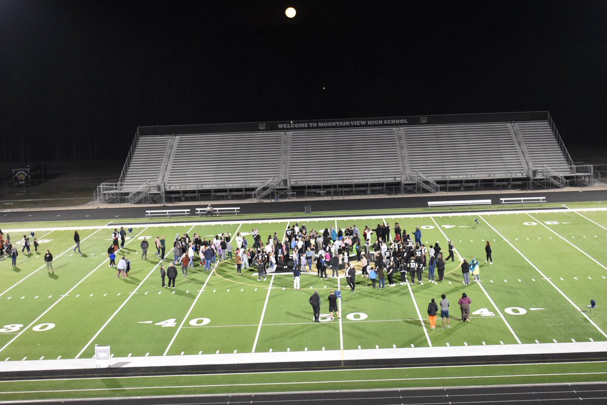 Mountain View Bears Football tweet media