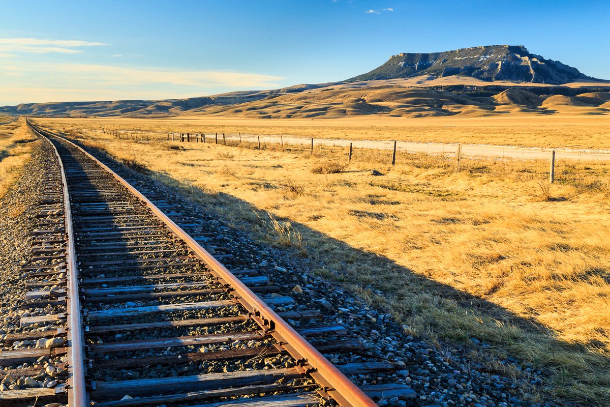 MontanaImgs's tweet image. Square Butte, Montana