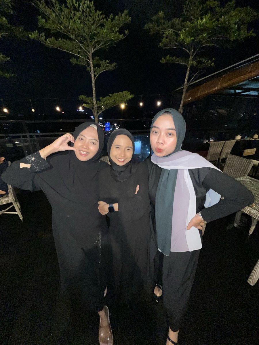 amaliaalfnt's tweet photo. Bukber 2026

📍 yellow star Hotel - Ambarukmo https://t.co/DsMMd0MazF
