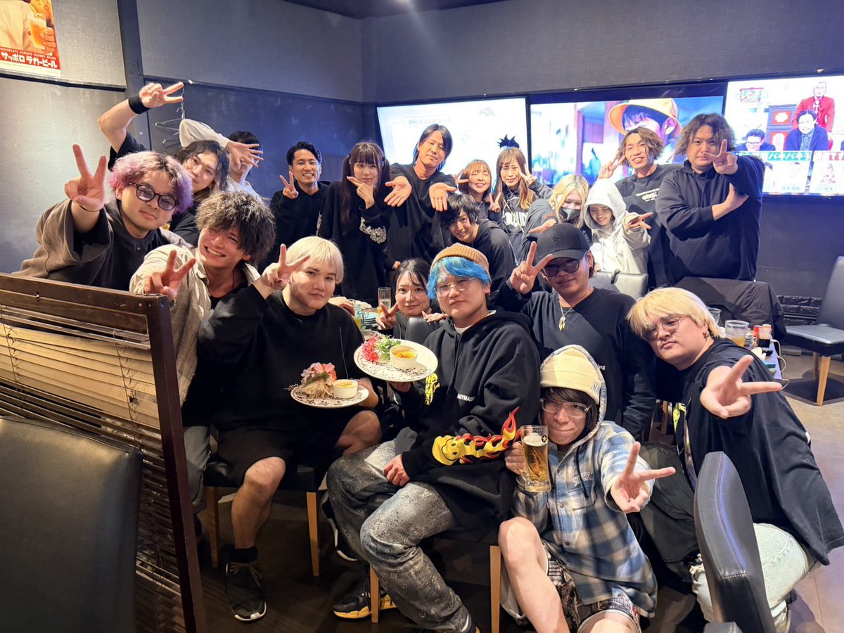 UVERちゃん5体呼ぶゆーチャラ🐲UVER 12/20.21（両日A1） 4/4💿1/18 DJ