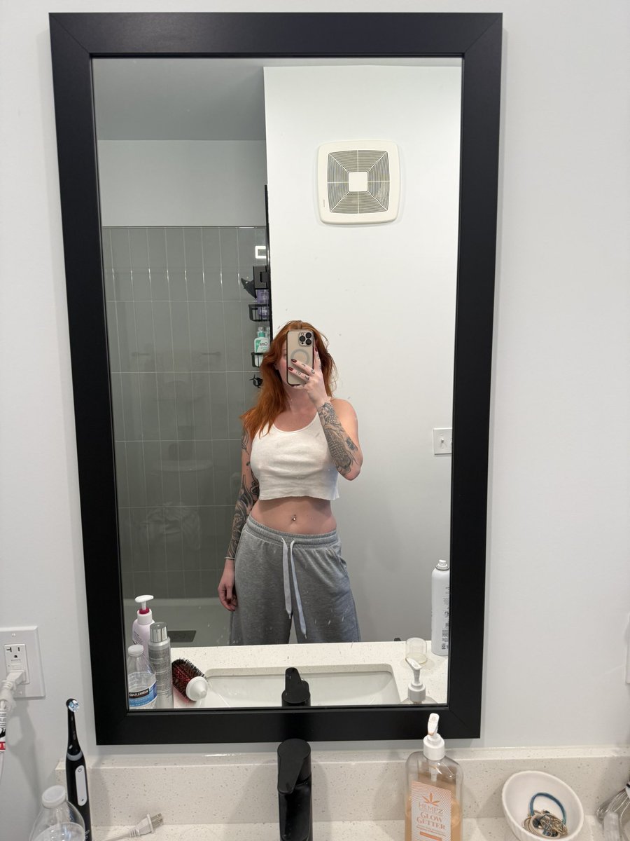 Gingermomosfw tweet media