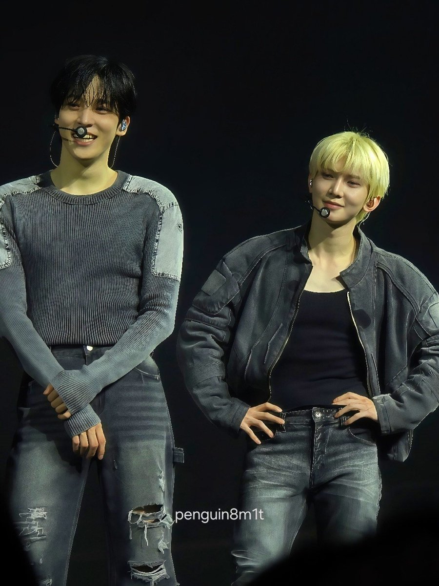 260222 Singapore 에강모

🐶🐶

#ATEEZ #에이티즈 #YEOSANG #여상 #YUNHO #윤호 #에강모
#In_Your_Fantasy #ATEEZinSingapore
#ATEEZinSG