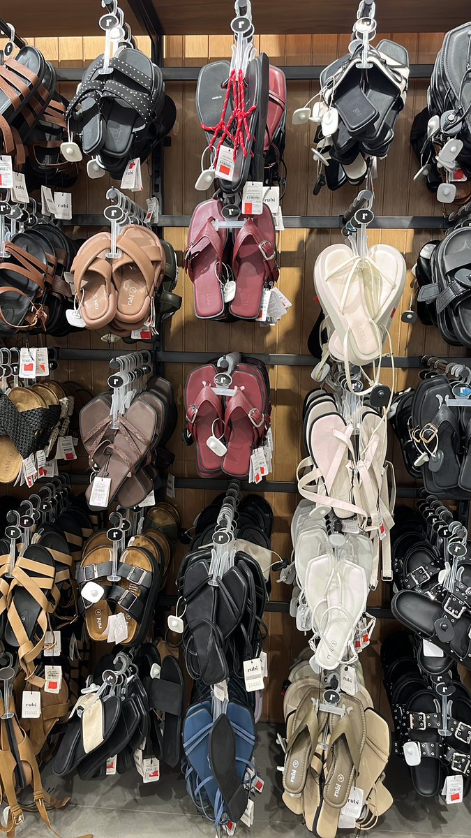 JASTIP RUBI, COTTON ON, CONVERSE , HNM ,STRADI DLL tweet media